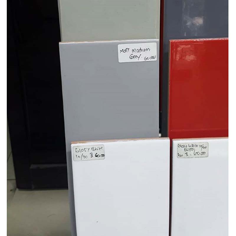 Mulia Subway Matte Medium Grey 10x30 KW2